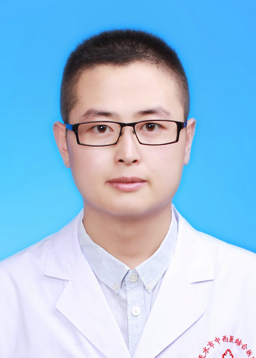 王泰康